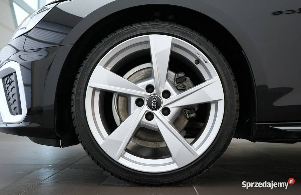 Audi A4 Limousine 35TFSI 150 Stronic Sline czujnik parkowania