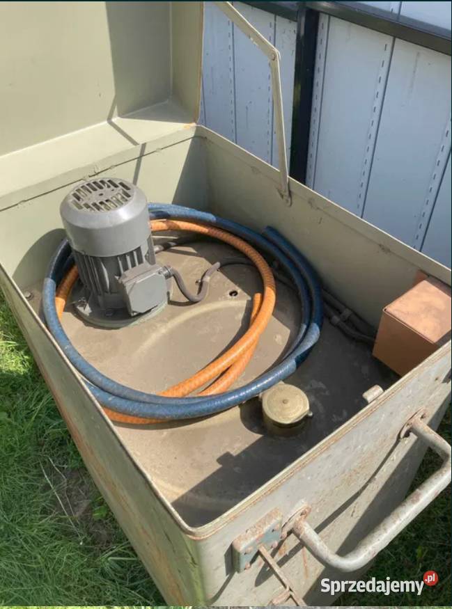Zbiornik 200 litrów z pompą Besel SKF804B 075kW
