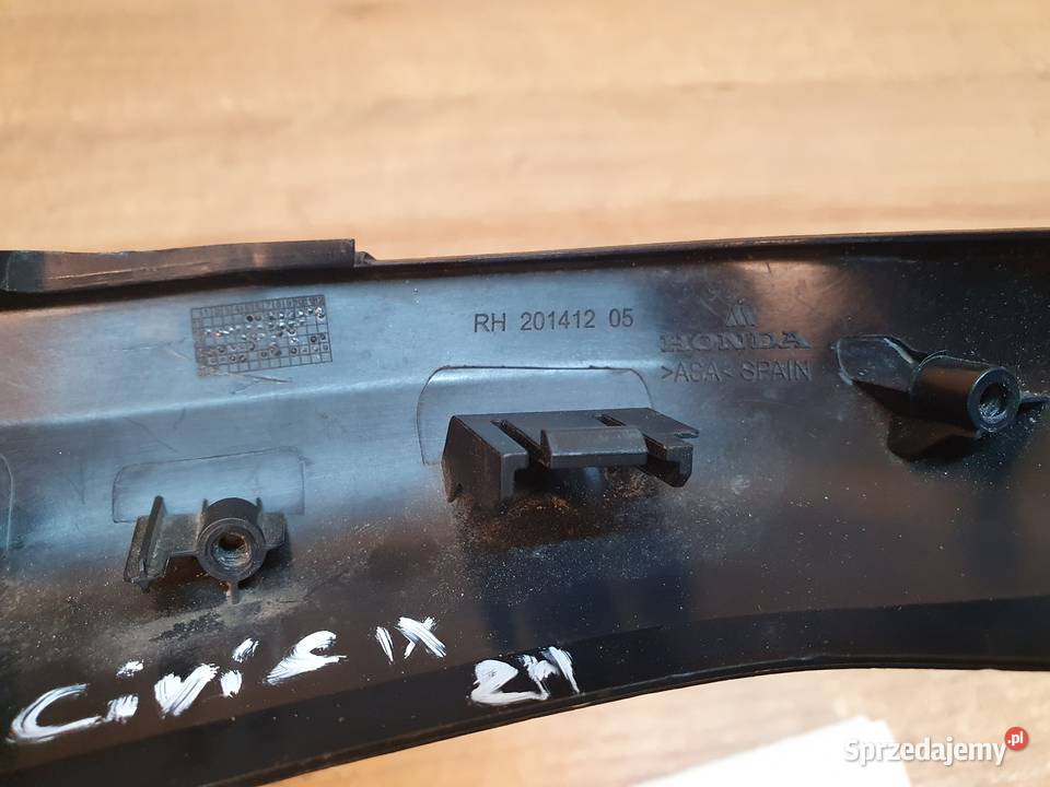 HONDA CIVIC VIII OBUDOWA DOLNA LUSTERKA PRAWA osobowe wielkopolskie Międzychód