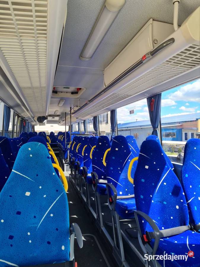 Autobus podmiejski MercedesBenz Intouro ABS Dąbrowa Tarnowska