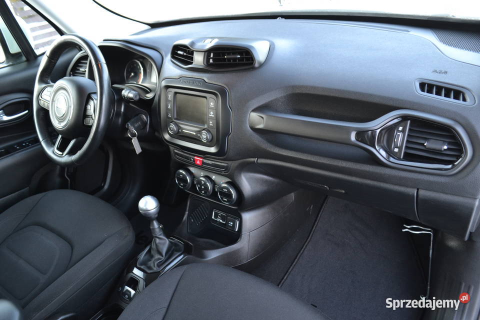 Jeep Renegade 16 EtorQ Night Eagle Ropa