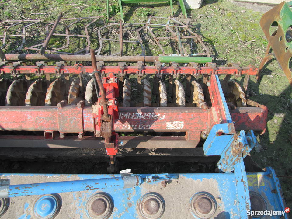 Wał uprawowy Guttler 45metra Janowiec Wielkopolski sprzedam