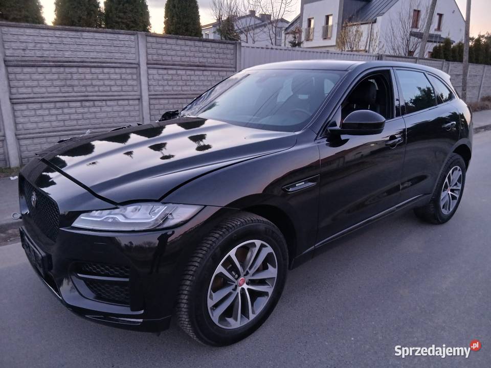 Jaguar FPace RSport 30 138t Z NIEMIEC
