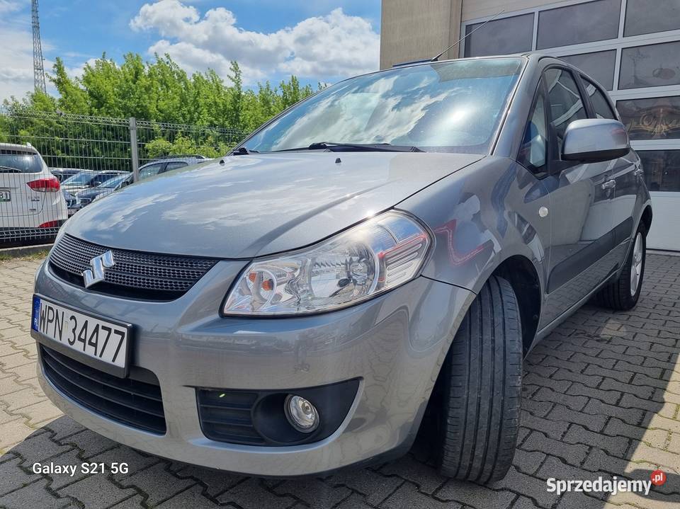 Suzuki SX4 I 16 107 alufelgi klimatyzacja 1586cm3