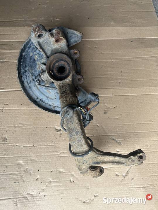 Zwrotnica lewy przód Passat b5 fl 19tdi 101