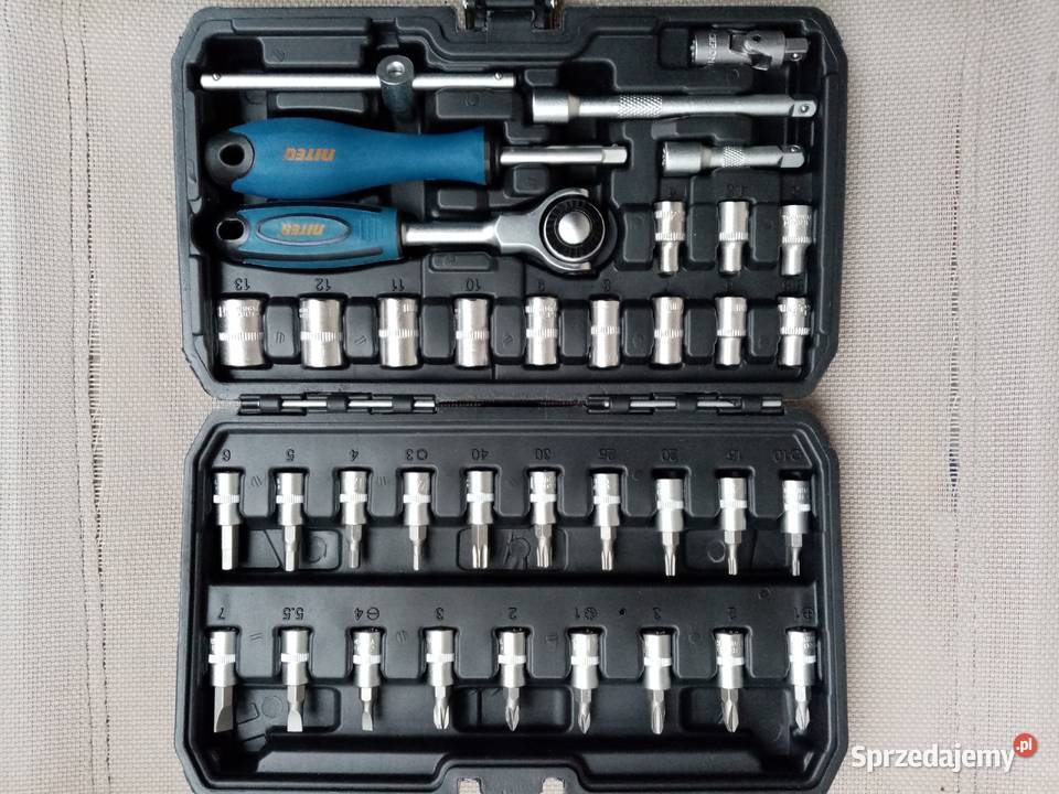 Zestaw kluczy nasadek bitów grzechotka Wieliczka