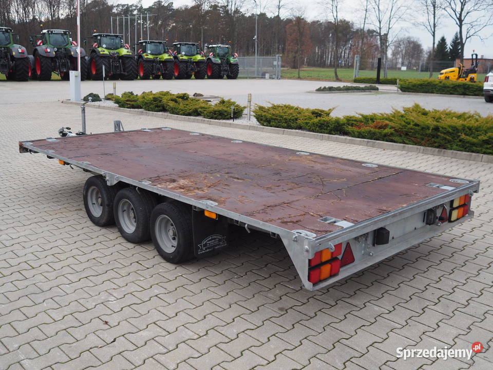 Laweta przyczepa samochodowa uniwersalna lawety Stęszew