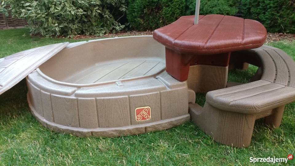 Step2 piaskownicabasen ze stolikiem i parasolem Stalowa Wola