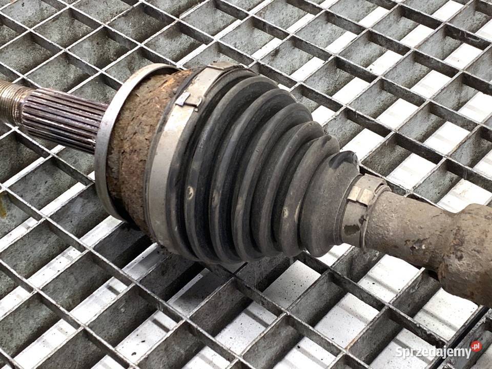 PÓŁOŚ PRAWY PRZÓD LEXUS CT 18 99 PRZEGUB