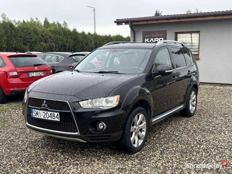 Mitsubishi Outlander 2009r 4x4 7osobowy czarny Paniówki sprzedam