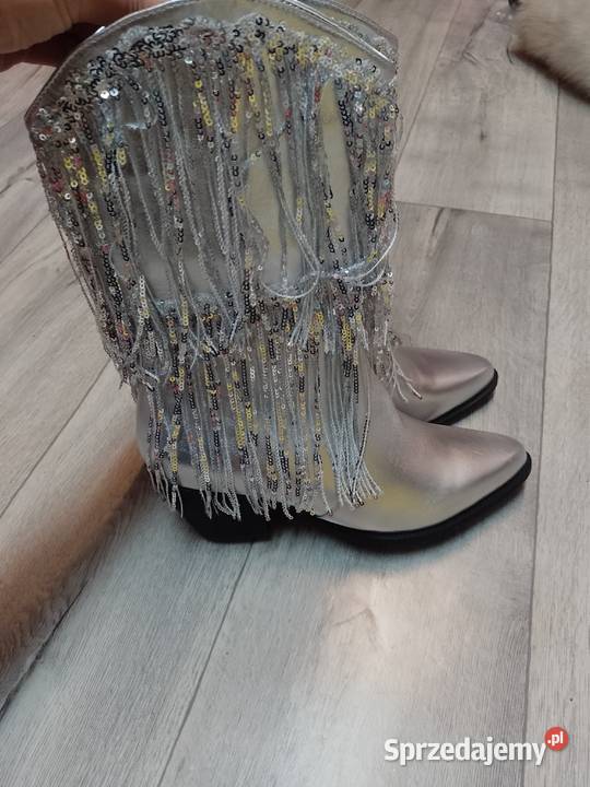 42 Srebrne bogato zdobione frędzlami Kozaki 27cm Kraków