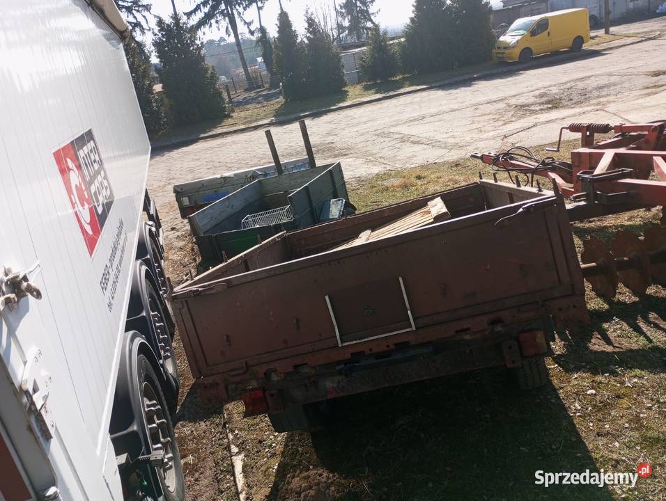 Przyczepka samochodowa plandeka kujawsko-pomorskie Świecie nad Osą sprzedam