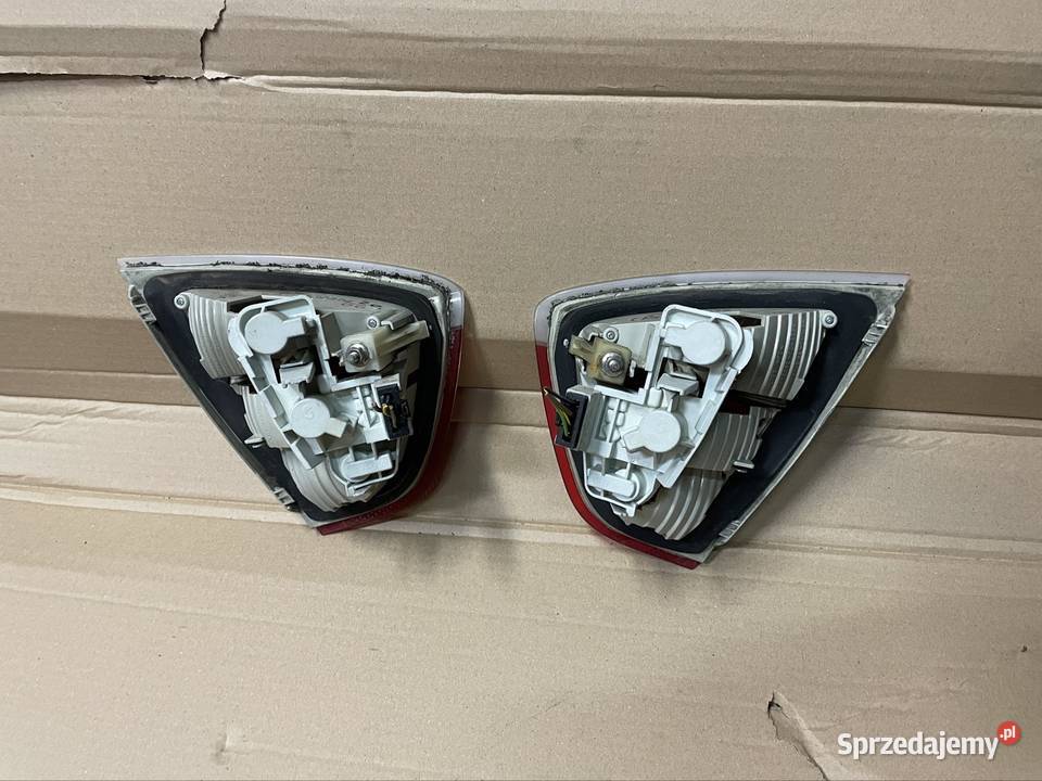 6937460 lampa tył tylna lewa prawa w klapę bmw 3 sprzedam