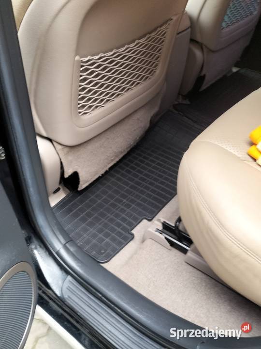 Sprzedam Toyota RAV4 136KMWitam sprzedam Toyota nieuszkodzony RAV4 Bysina