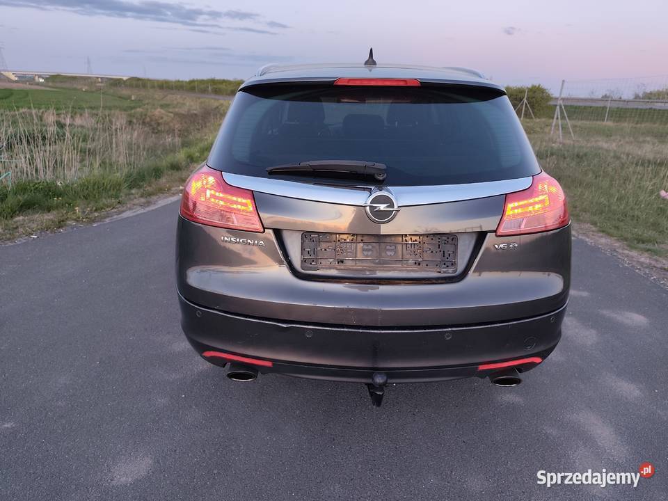 Opel Insignia 28 V6 Turbo 260 4x4 1 właściciel wielkopolskie Poznań