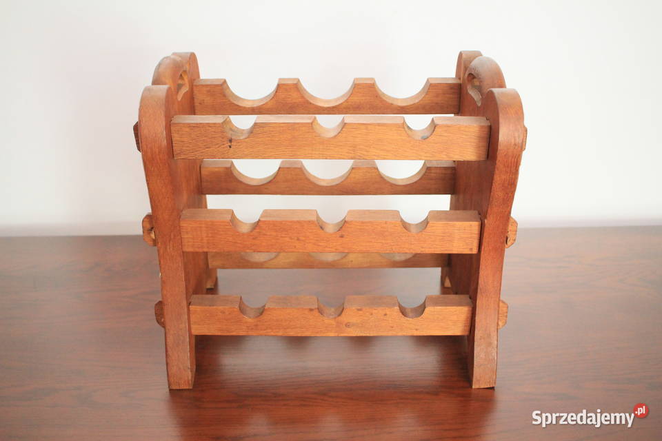 Drewniany stojak na wino ładne wykonanie