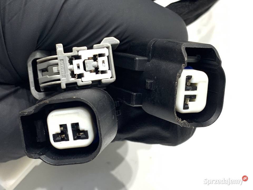 WIĄZKA KLAPY BAGAŻNIKA TYŁ FORD MONDEO MK5 podkarpackie