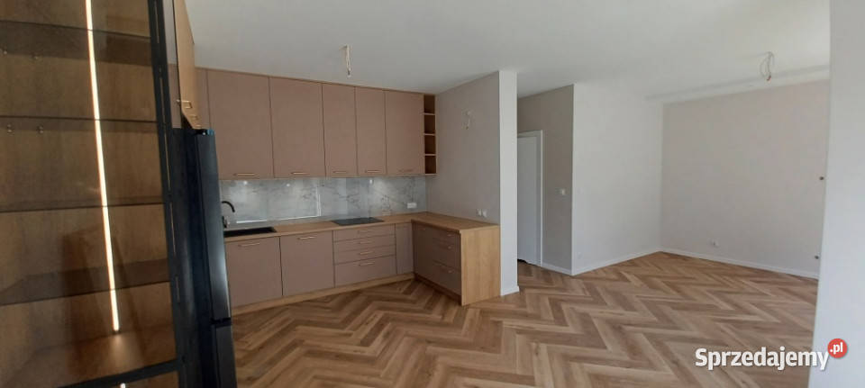 Zielony TargówekMetro KondratowiczaSegment 131m2 garaż Warszawa