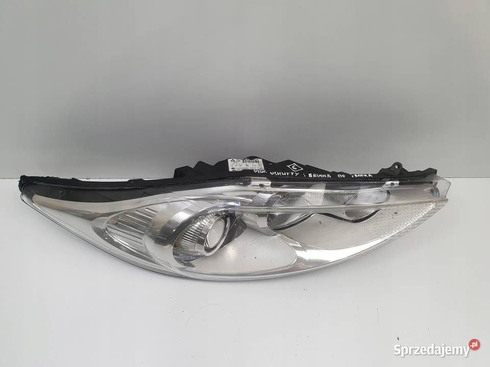 Ford Fiesta MK7 0817r PRZEDNIA LAMPA PRAWA PRAWY Janów