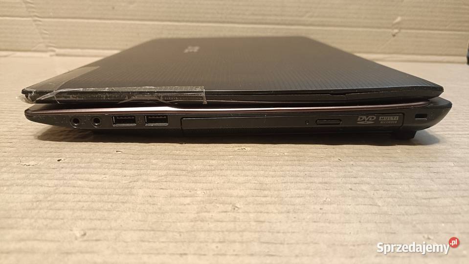 Laptop ASUS X52SVSX200V i7 6GB Ram 750HDD Poznań