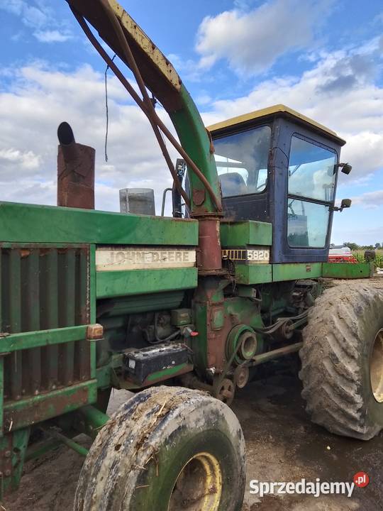 Sieczkarnia do kukurydzy John Deere 5820