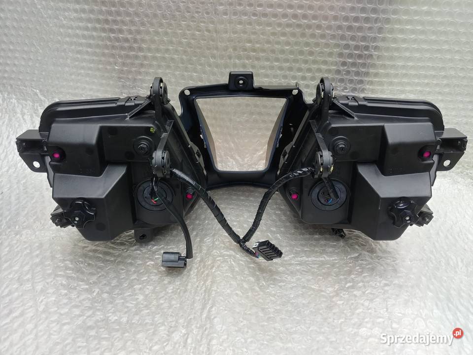 Lampa reflektor przód Honda CBR 1000 RR SP SC82 Reflektory i halogeny Zamość