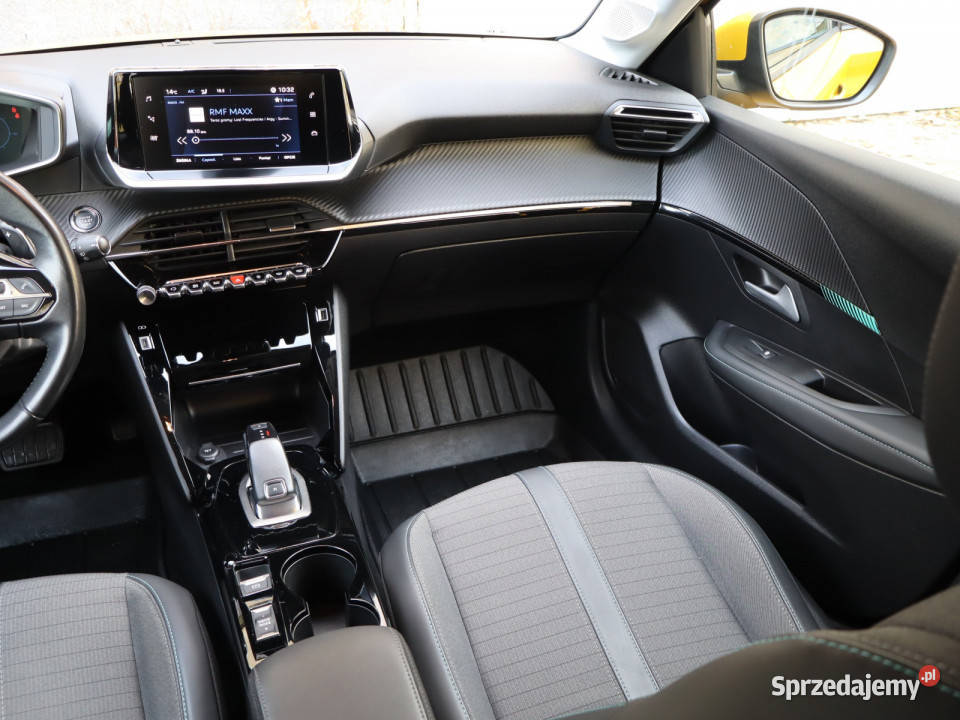 Peugeot 208 12 PureTech system Start-Stop Katowice