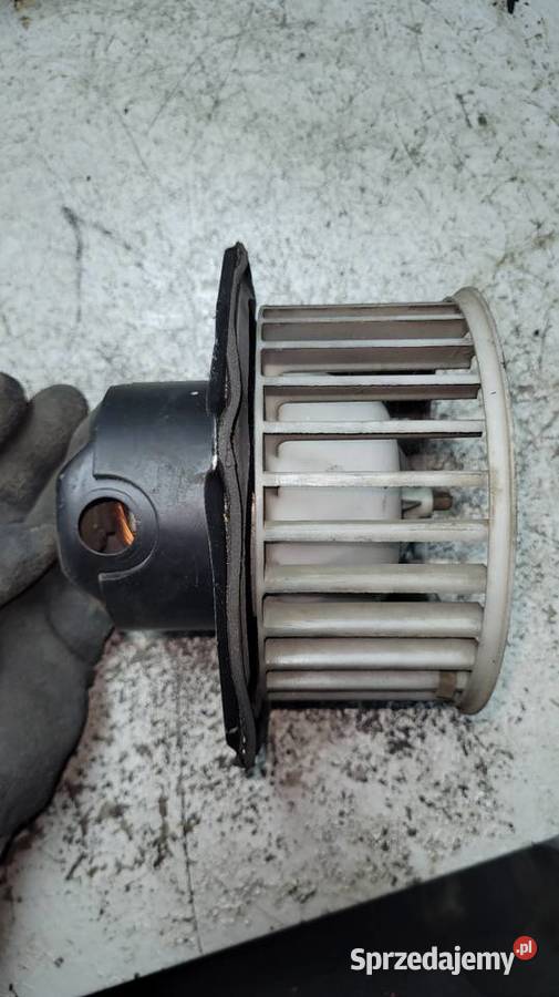 Dmuchawa nawiewu Dodge Caravan III