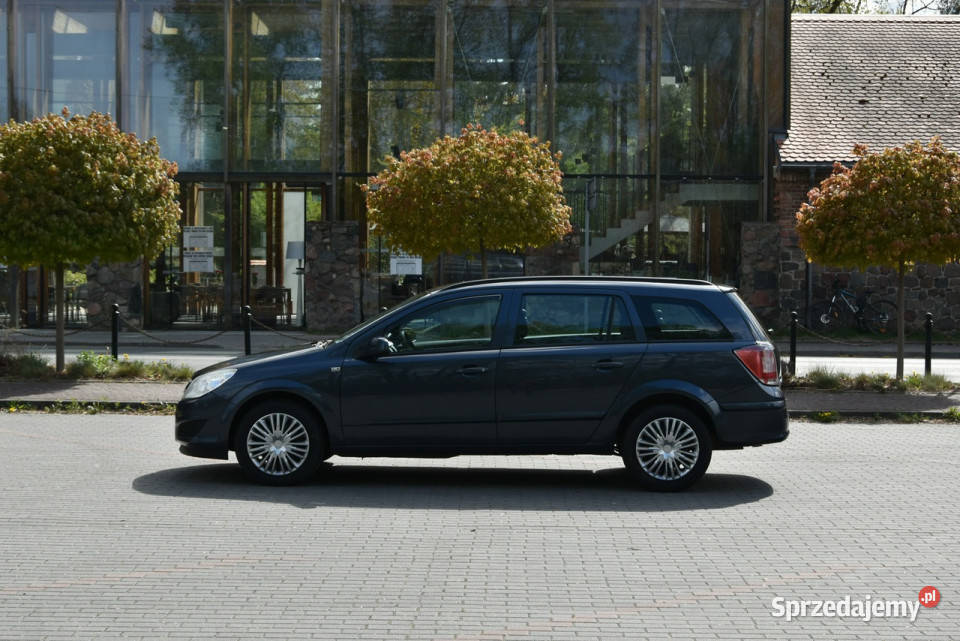 Opel Astra 17CDTi 110 2008r TEMPOMAT Klima H Kampinos sprzedam