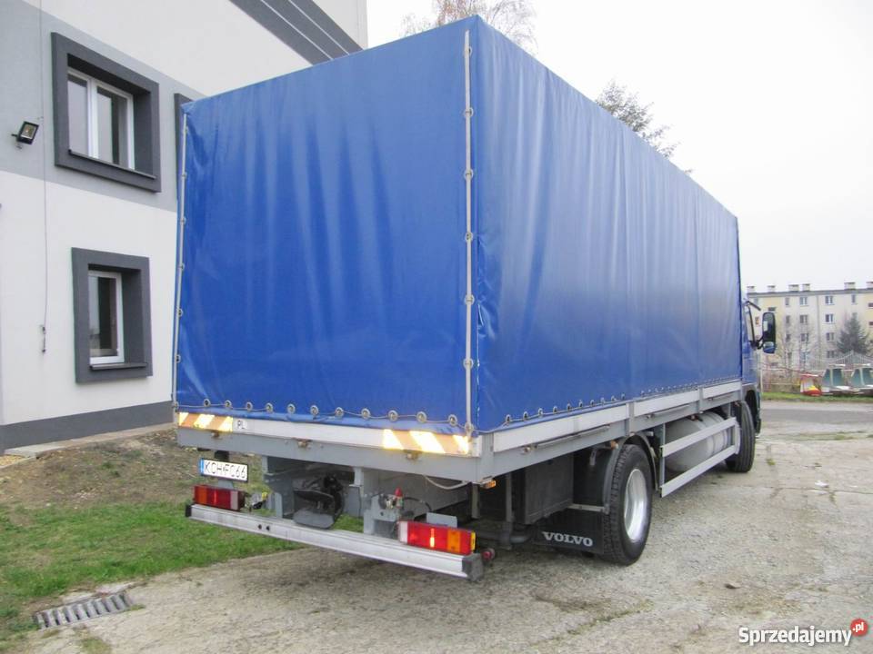 Volvo FM7 310 zarejestrowany jako specjalny małopolskie