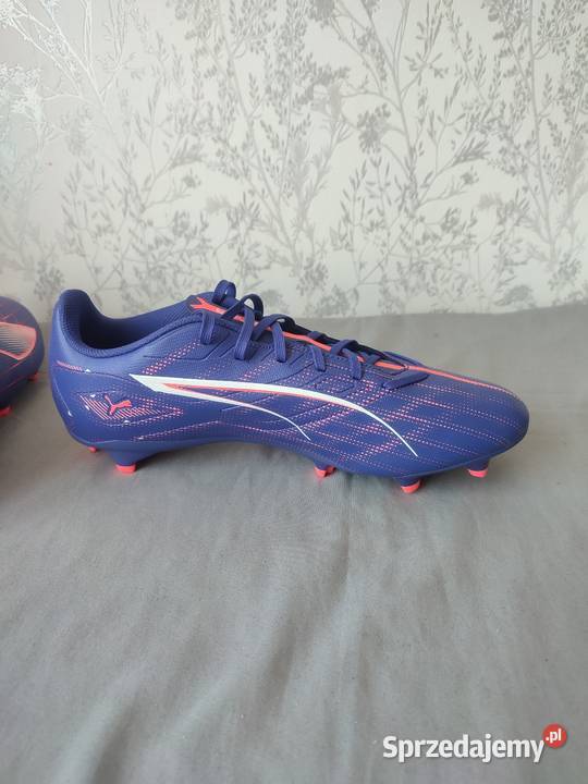 Nowe korki piłkarskie Puma Ultra rozmiar 445 29cm