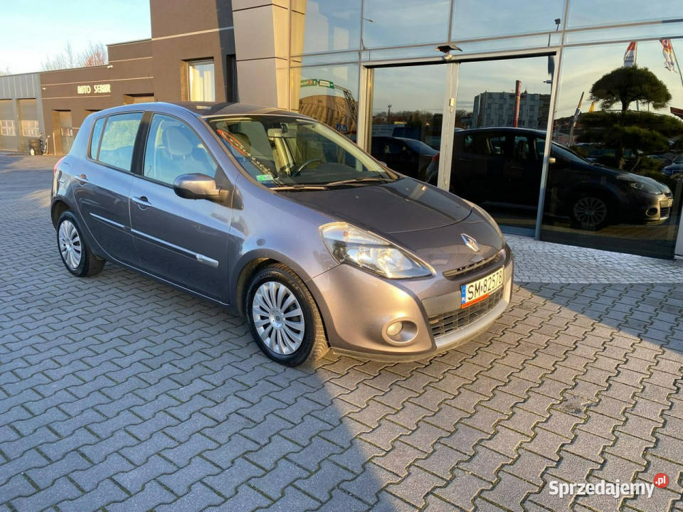 Renault Clio lift benzynka niski przebieg el Żory