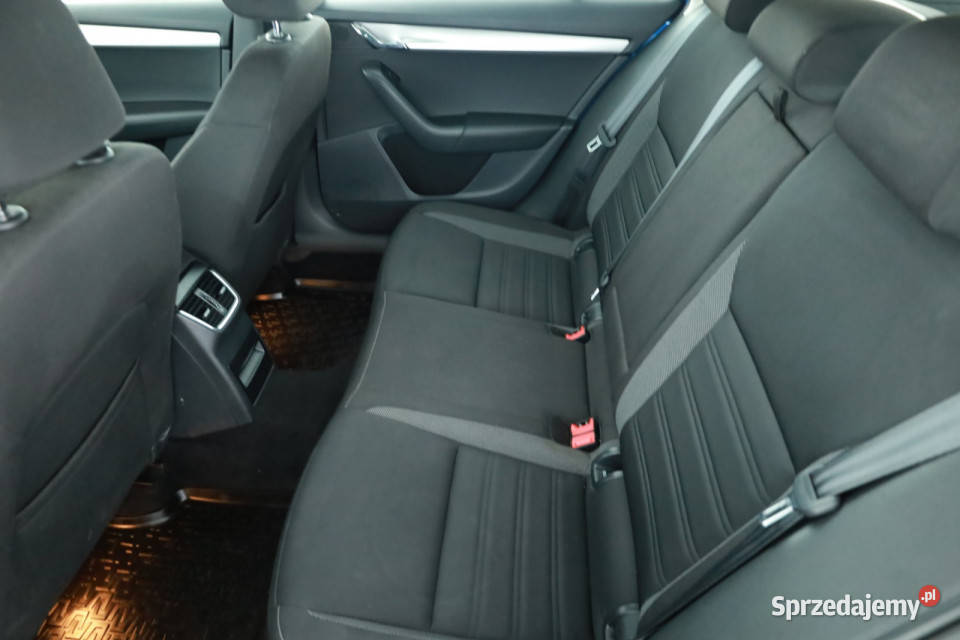 Skoda Octavia 15 TSI Piaseczno