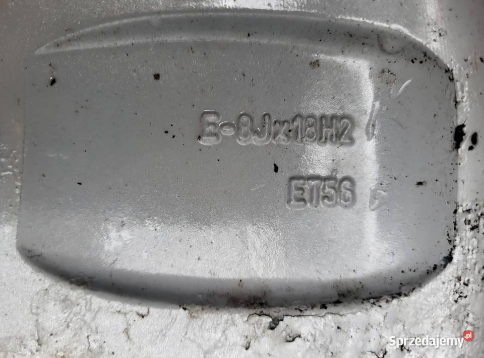 Koła aluminiowe felgi Audi Q5 225 55 18 ET 56 Morawica