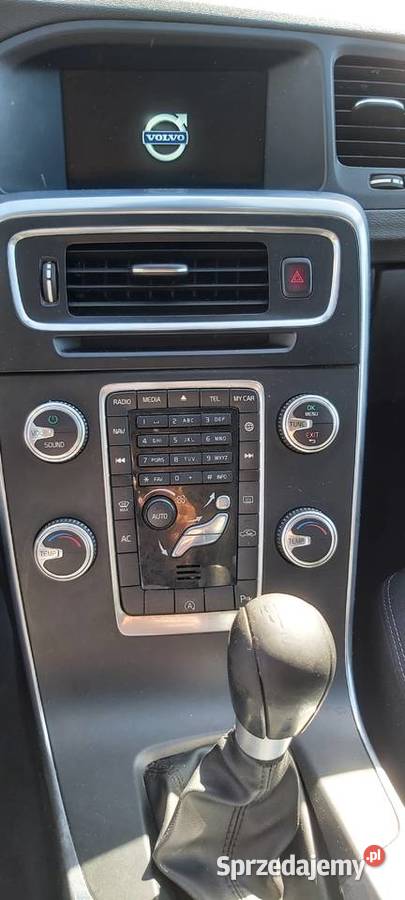 VOLVO V60 2015r 16 d2 faktura vat 23 navi mazowieckie Garwolin