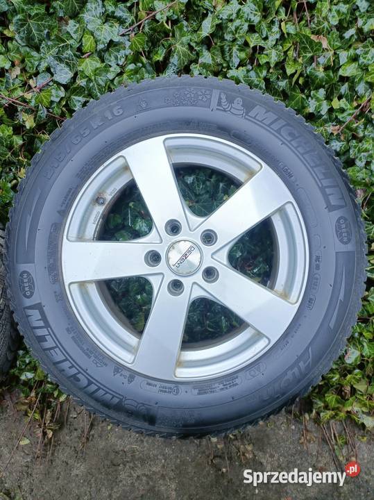 koła 16 audi marki dezent z oponami michelin Siejew sprzedam