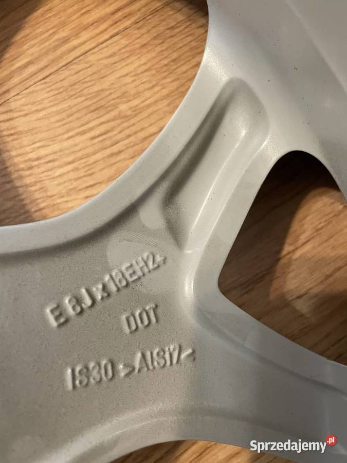 BMW X1 Felga 18 stn sprzedam