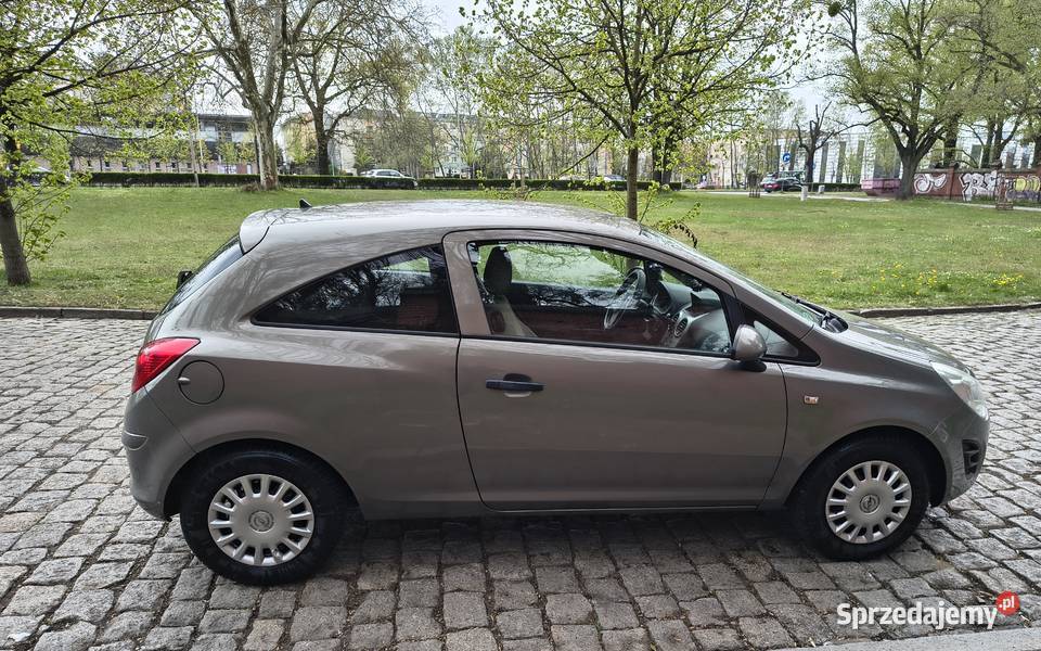 Opel Corsa 12 16V Enjoy Wrocław
