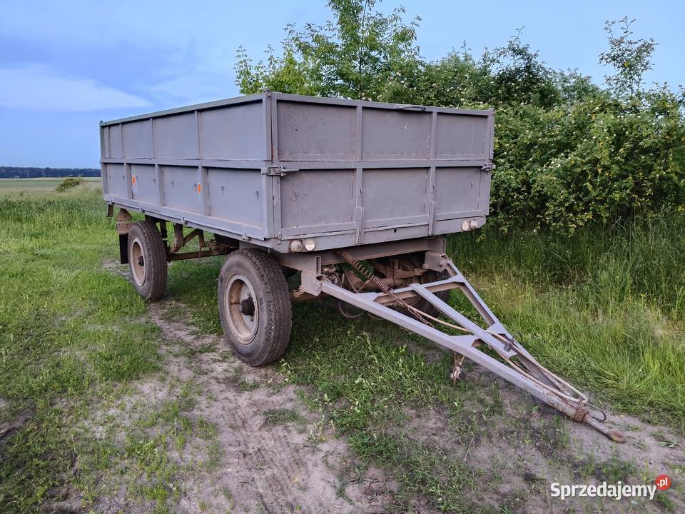 Przyczepa skrzyniowa 4t Przyczepy rolnicze śląskie