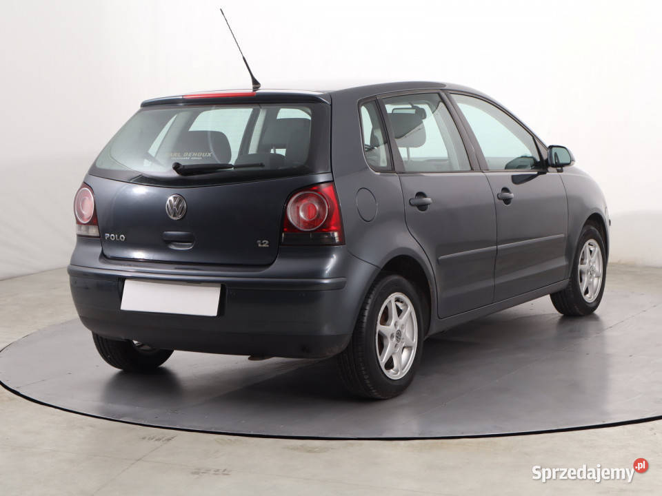 VW Polo 12 12V szary
