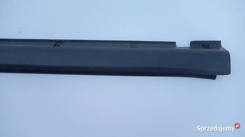 LISTWA PROGOWA PRAWA INFINITI FX35 FX45 0306 osobowe Nowy Tomyśl sprzedam