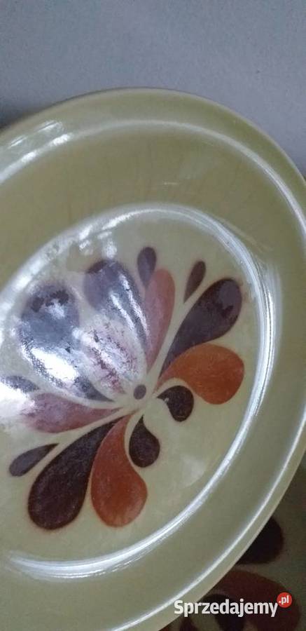 Zestaw talerzy i inne prl Przedbórz