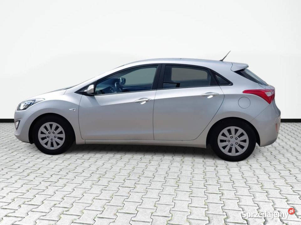 HYUNDAI i30 2016r Salon Tempomat manualna Warszawa sprzedam