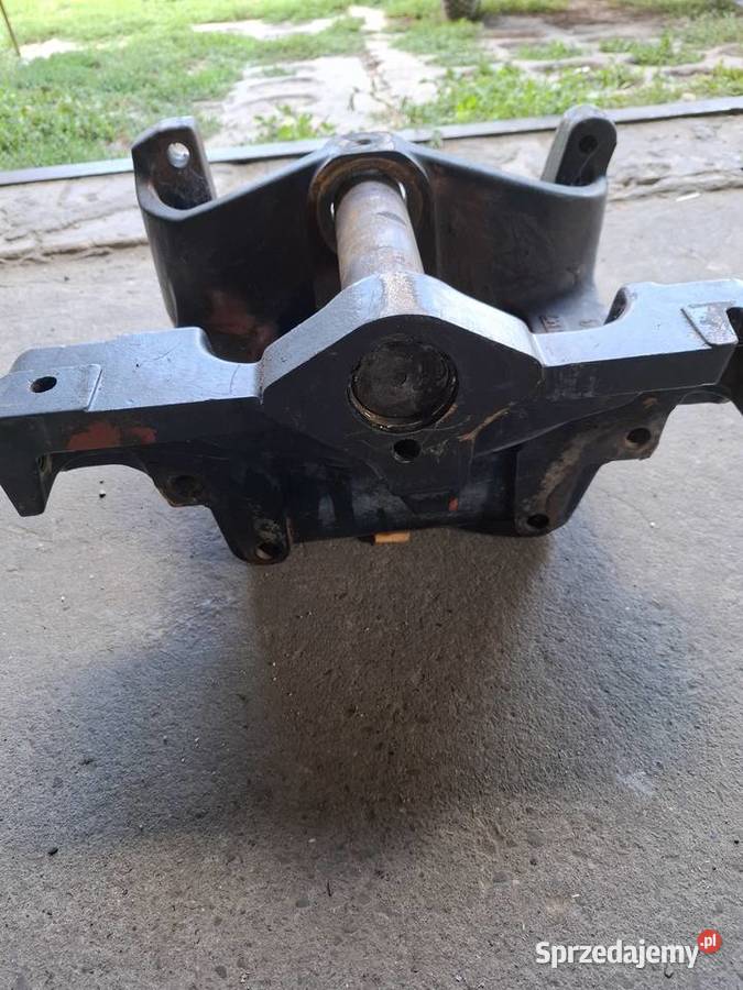 Sprzedam wspornik ośi przedniej ursus 2812 System zaczepowy Księżpol