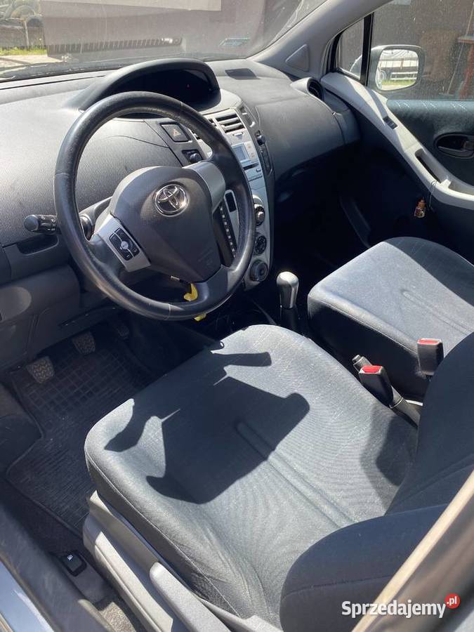 Do sprzedania w stanie Toyota yaris 1cm3 podkarpackie Rzeszów
