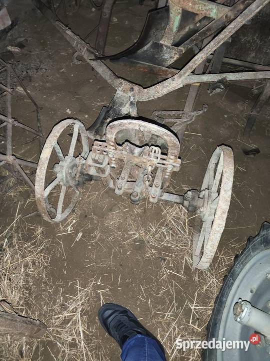 Maszyny rolnicze konne osprzęt konny chomąta Mielec sprzedam