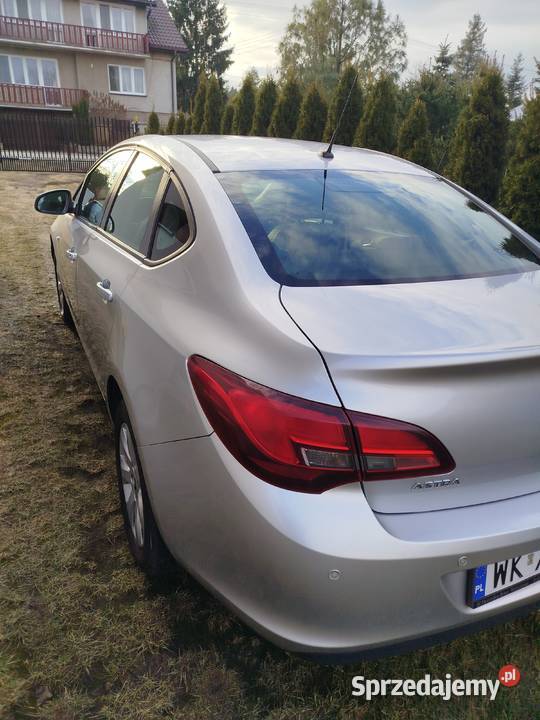 Opel Astra j 16 lpg mazowieckie