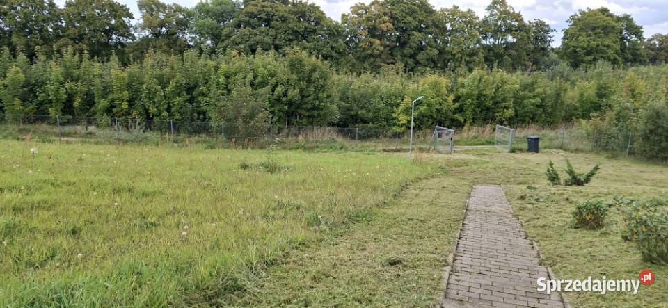 Działka budowlana uzbrojona w otulinie lasu i Sprzedaż pomorskie Choczewo