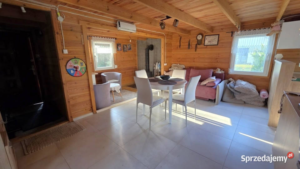 sprzedaży domu wolnostojącego 70m2 Ruszków blacha łódzkie sprzedam