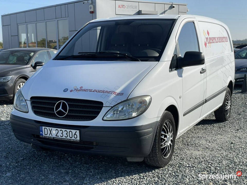 Mercedes Vito 2.2 CDI 95KM 2009r. 219 tys. km, 3-osobowy